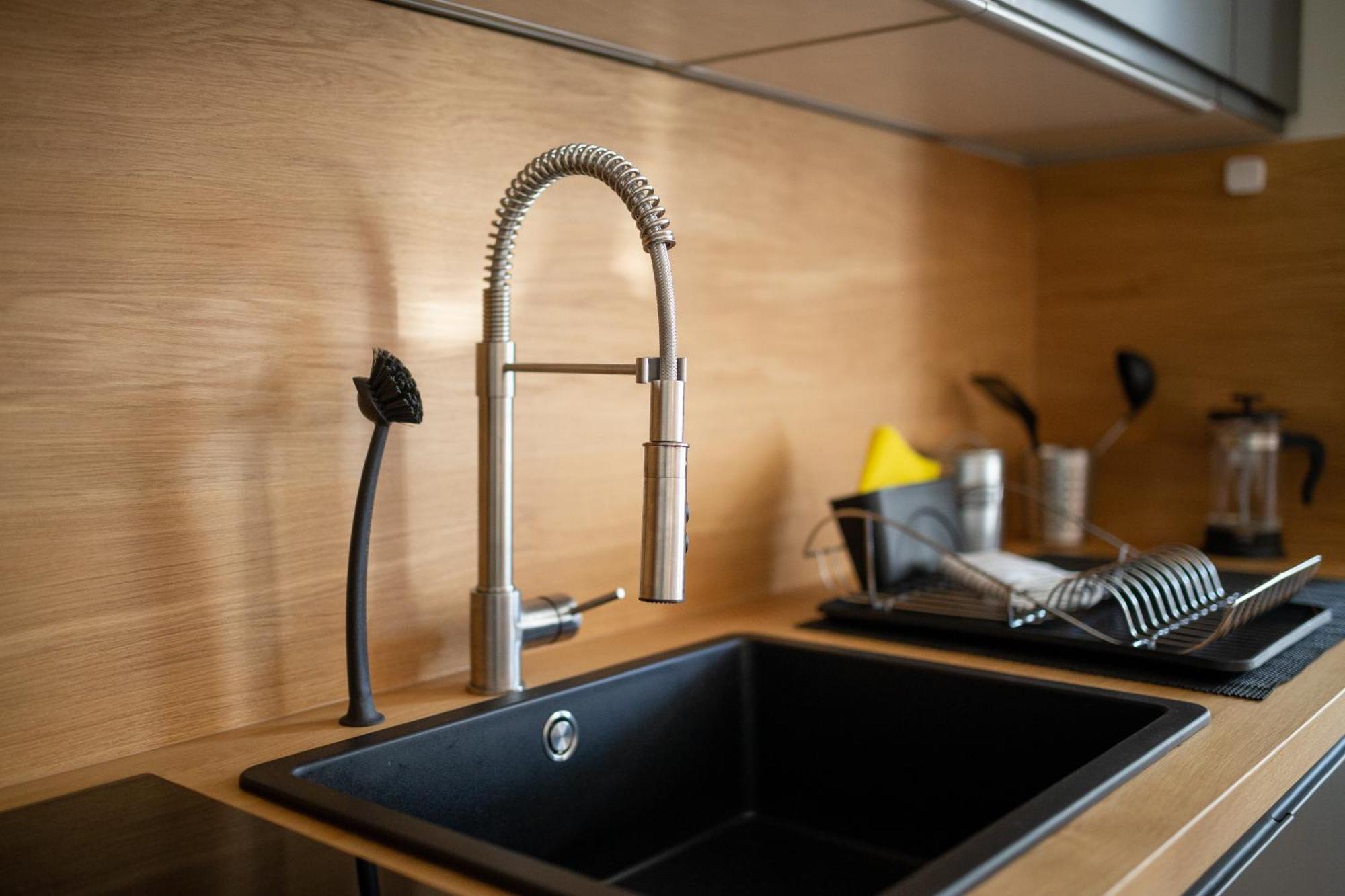 Fullhouse - Zwickau - F45 Apartments - Smarttv - Nespresso Bagian luar foto