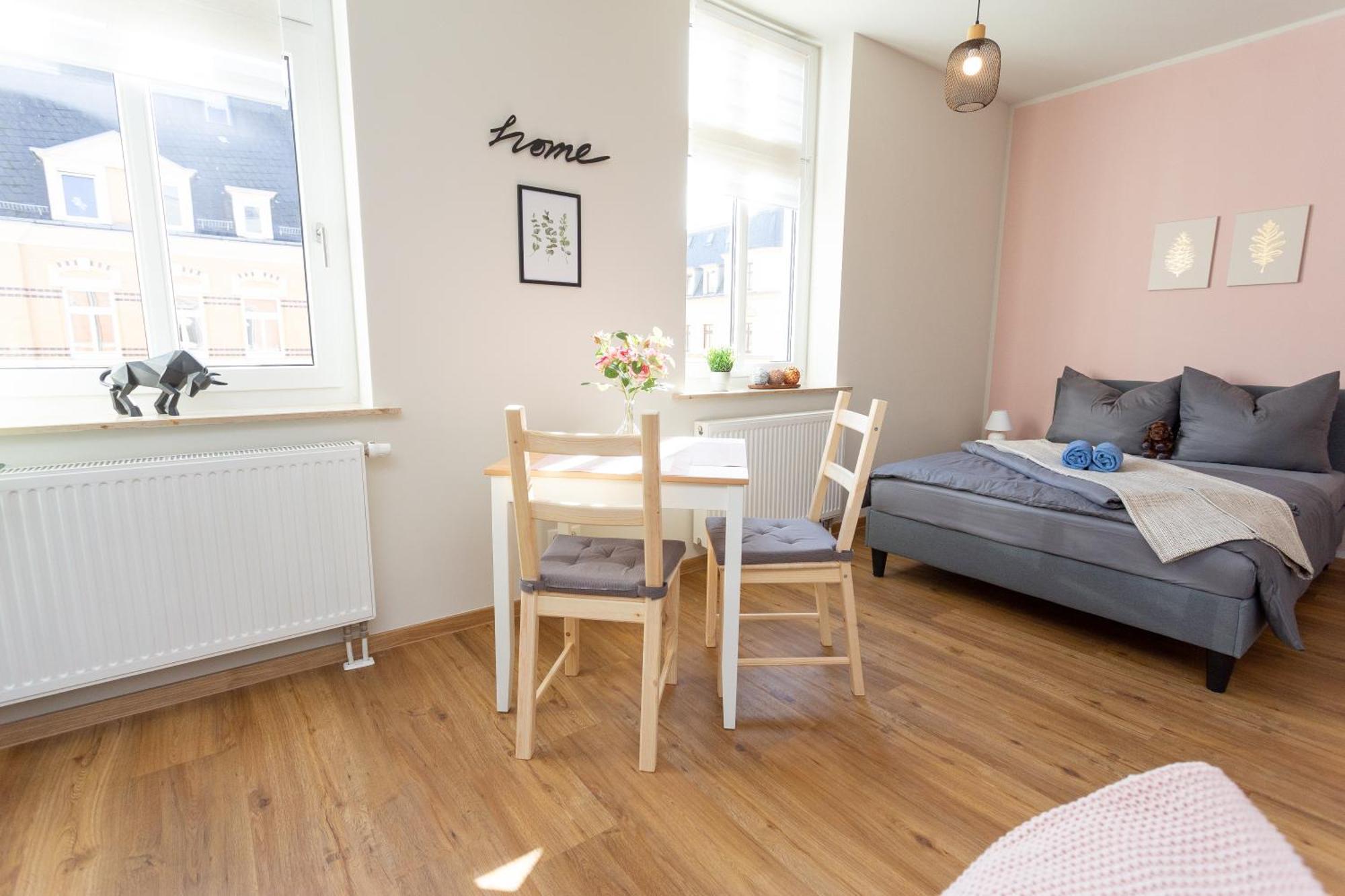 Fullhouse - Zwickau - F45 Apartments - Smarttv - Nespresso Bagian luar foto